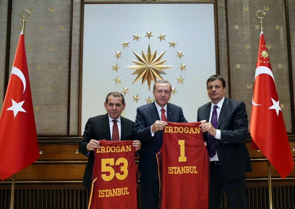 Galatasaray'ın şampiyon basketçileri Saray'da