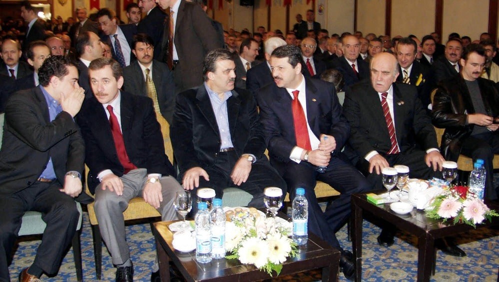 AK Parti kuruculuğundan alternatif partiye... Ali Babacan kimdir?